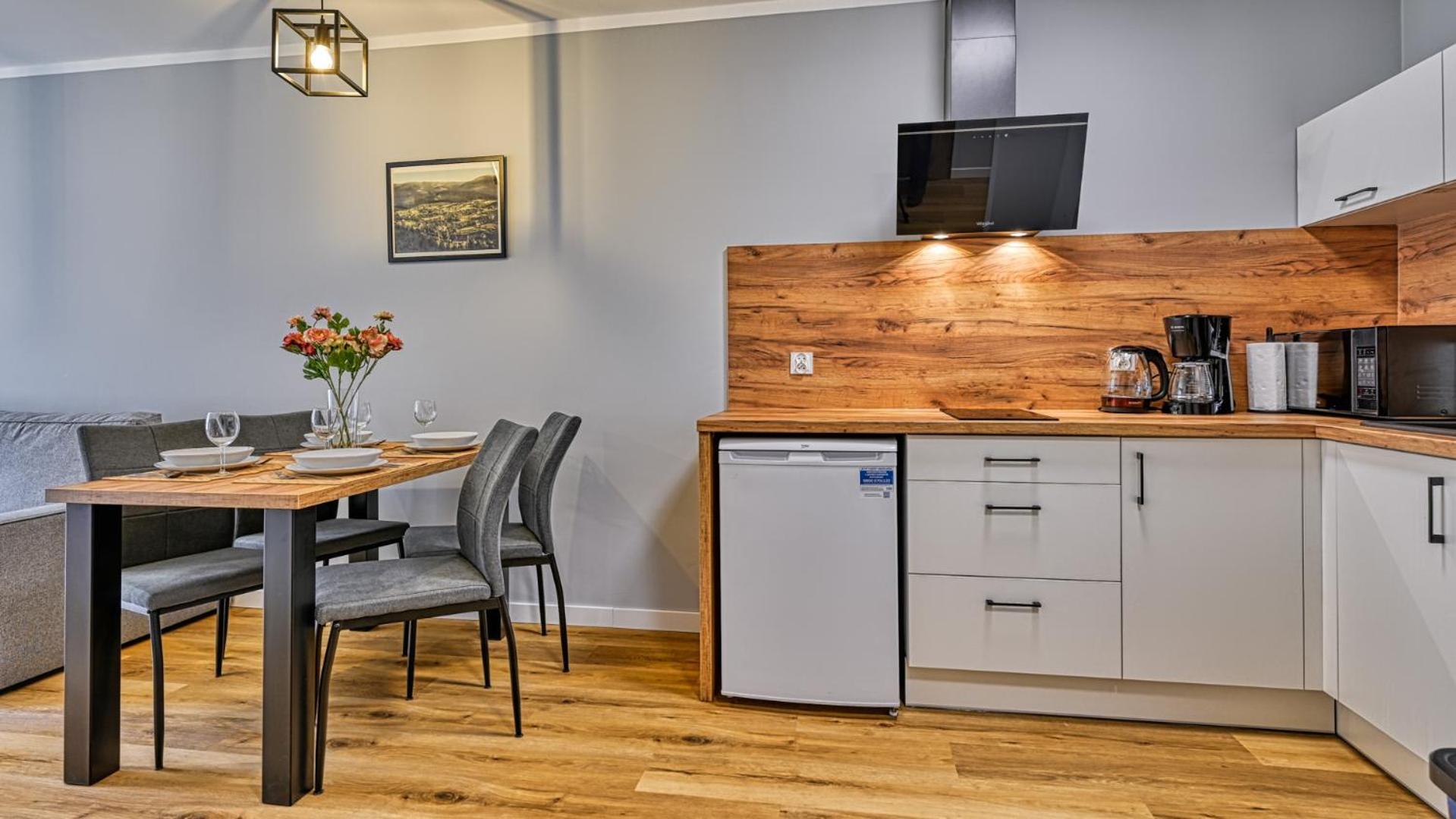 שצ'קלארסקה פוראובה Apartamenty Royal Aparts Centrum - Kilinskiego 17A Przy Wyciagu, Blisko Szlakow מראה חיצוני תמונה