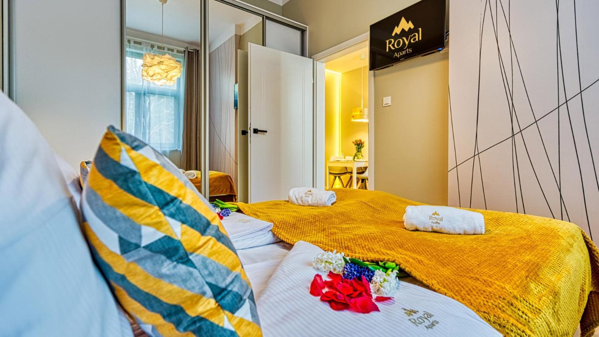שצ'קלארסקה פוראובה Apartamenty Royal Aparts Centrum - Kilinskiego 17A Przy Wyciagu, Blisko Szlakow מראה חיצוני תמונה