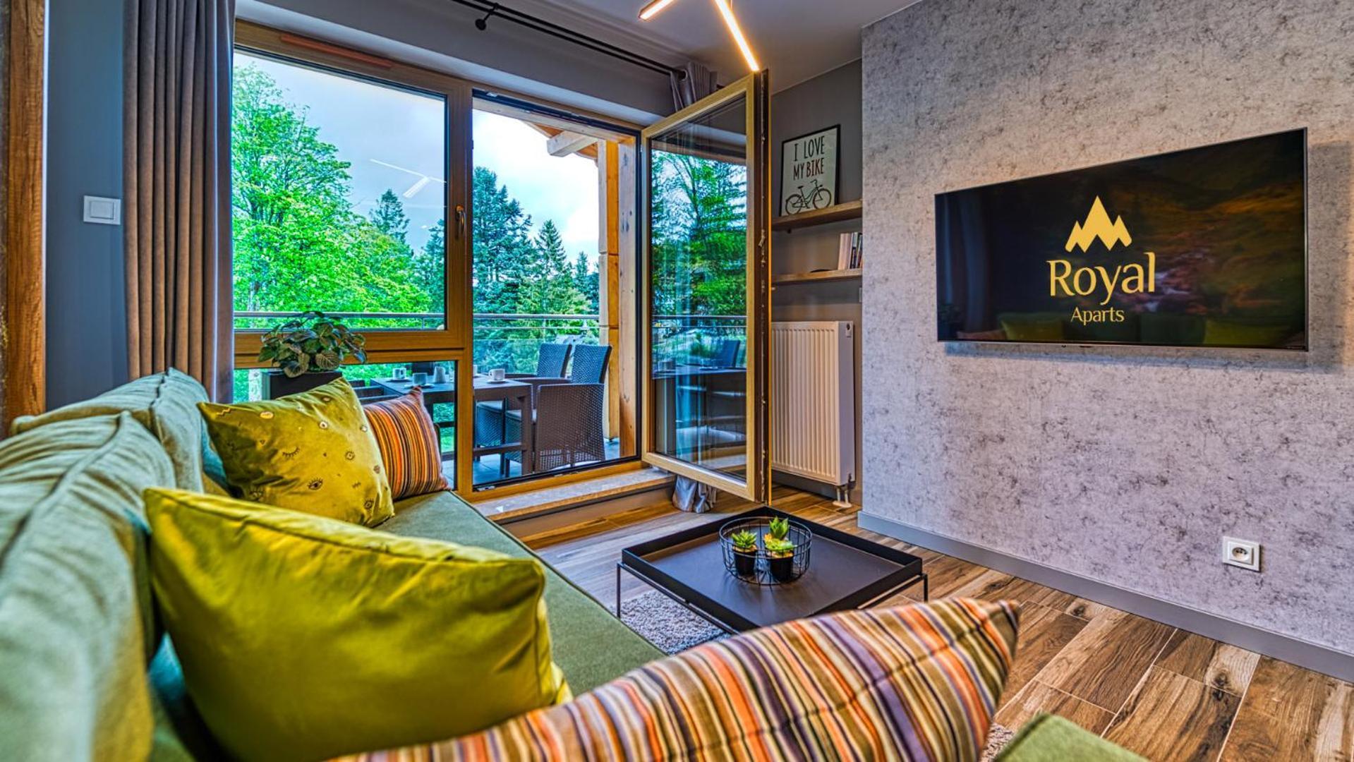 שצ'קלארסקה פוראובה Apartamenty Royal Aparts Centrum - Kilinskiego 17A Przy Wyciagu, Blisko Szlakow מראה חיצוני תמונה
